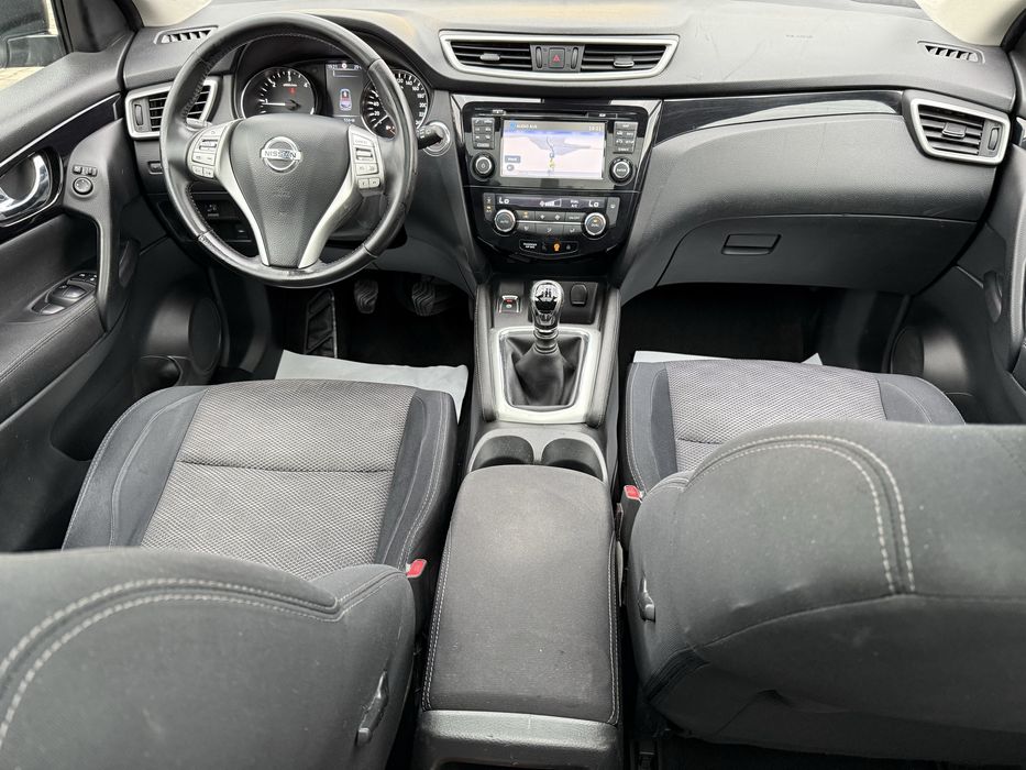 Nissan Qashqai 2015 motor 1600 Diesel Camera/Navigatie/Panorama