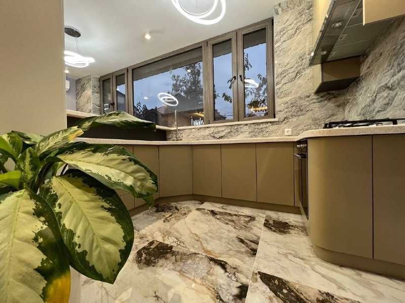 Продается 4-х комнатная квартира на ДАРХАНЕ СПЕЦПЛАН