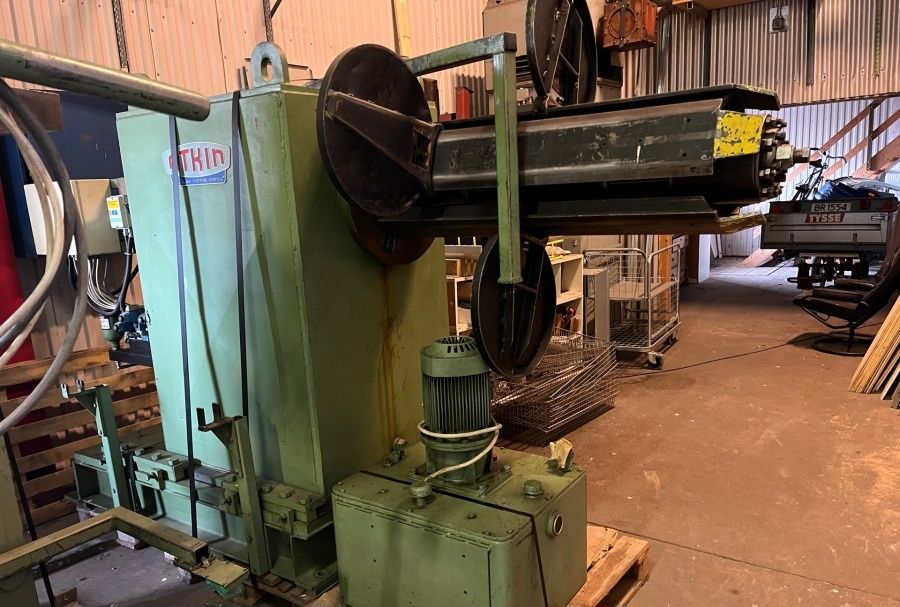 Машина за развиване на рулони ламарина Atkin