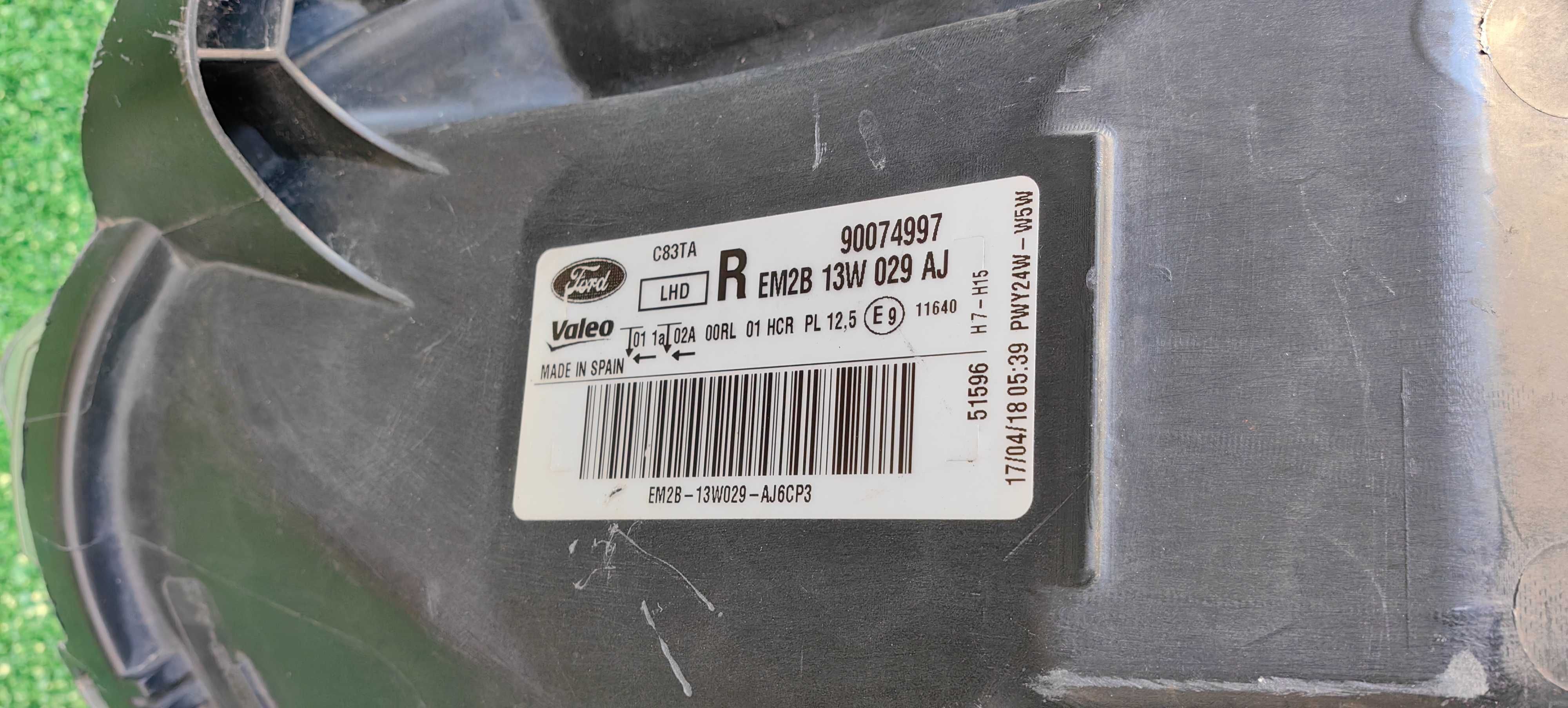 Фар за Ford S-Max / Форд Ес-Макс