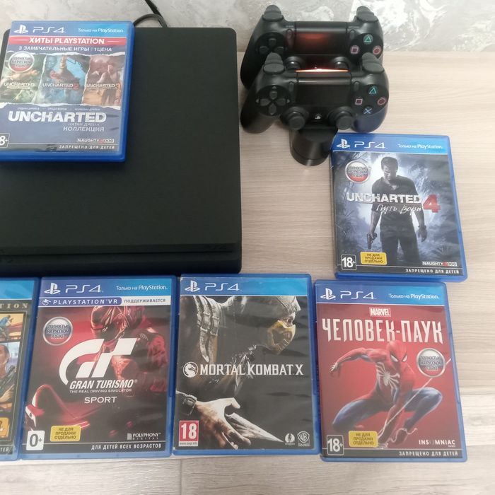 Продам ПС4 в идеальном состоянии