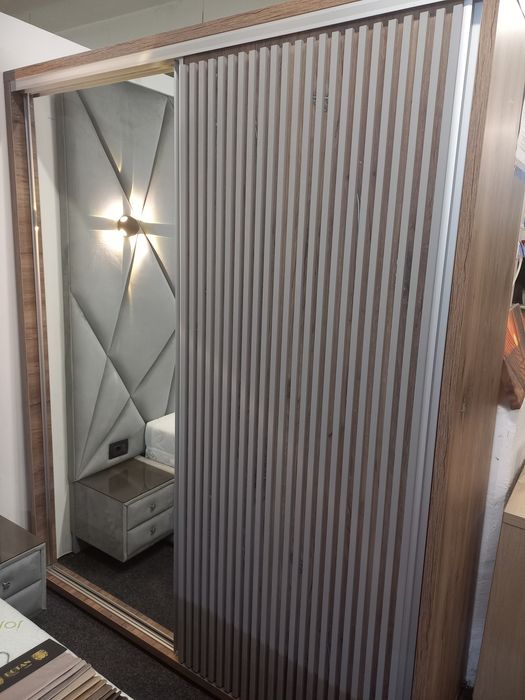 Dormitor complet GRAFFITY pe comanda