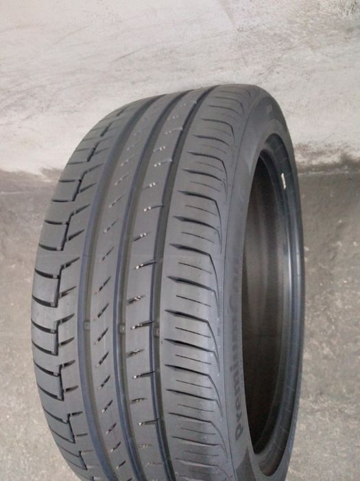 Anvelopa vara continental 235/45/18