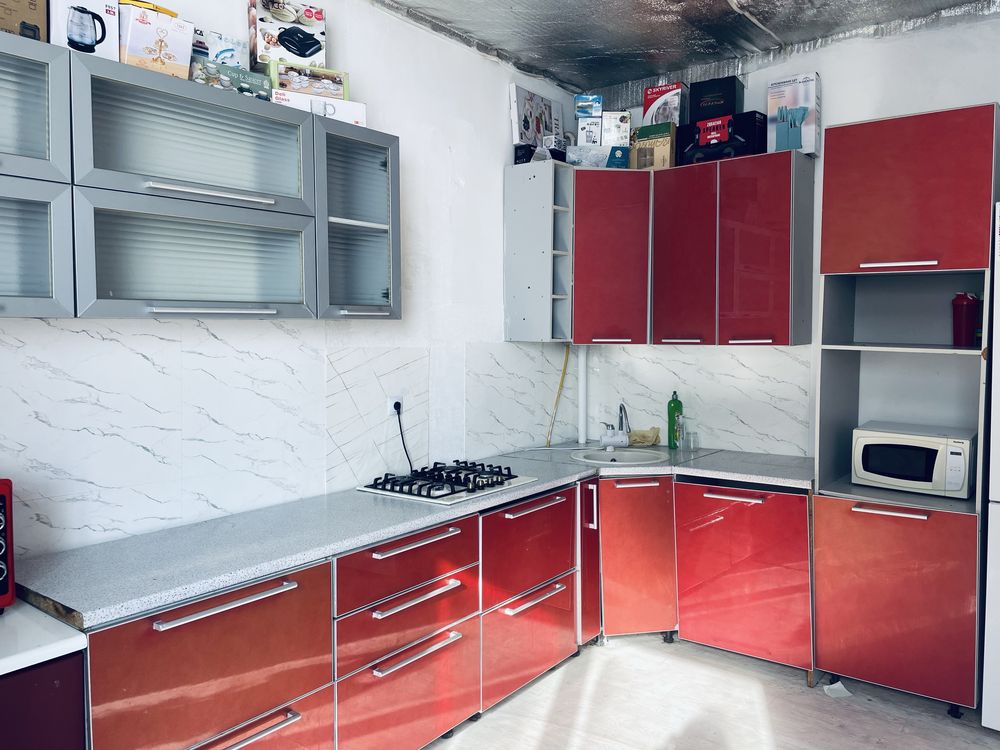 Продам кухни шкаф