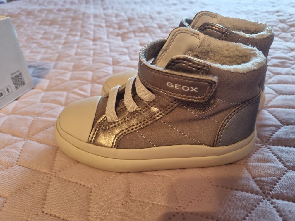 Детски кецове  Geox