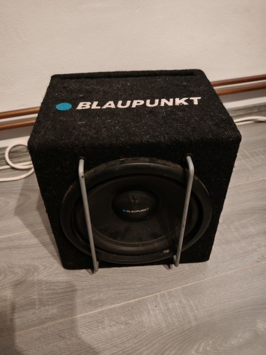 Vand diferite boxe si statii