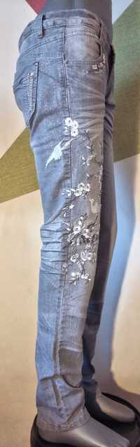 Super Glam Jeans Blugi unicat gri argintiu cu tinte strasuri broderii