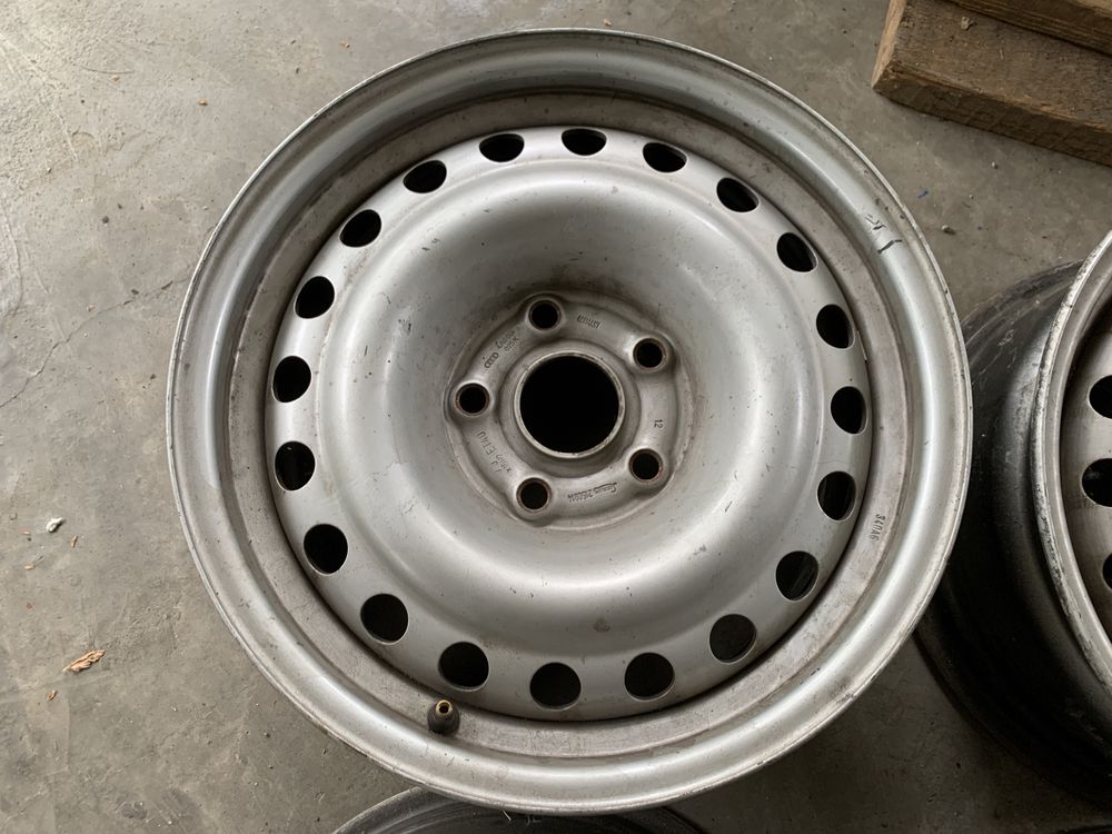 15” 7j Et40 57.1 4 броя метални джанти за Фолксваген, Ауди в Отлично д