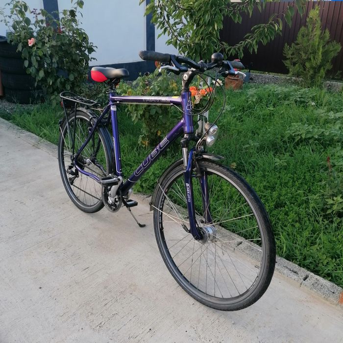 Bicicletă Cube Strada, roți pe 28, ca nouă