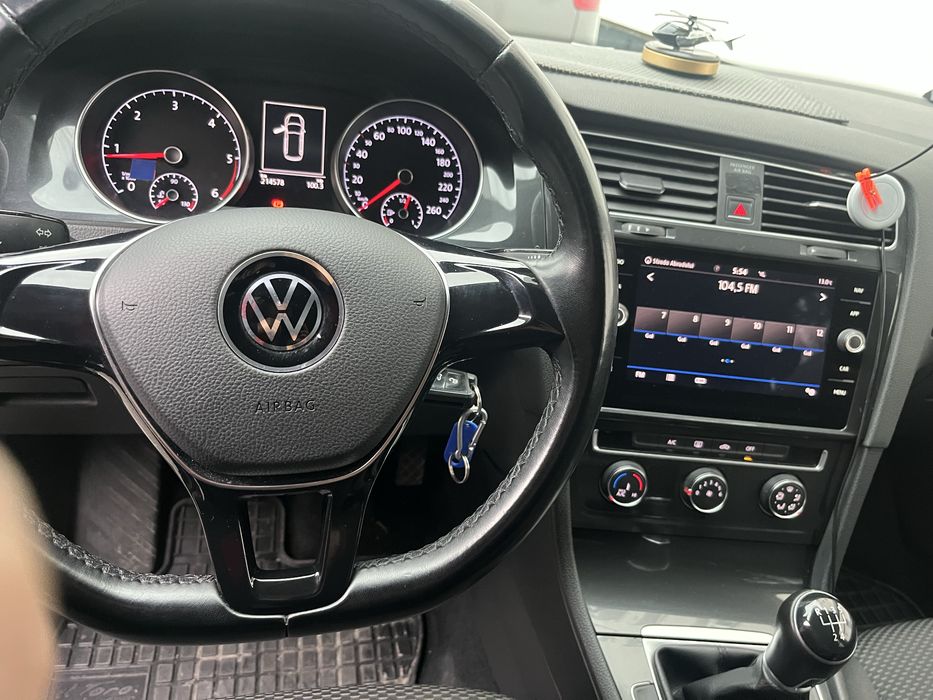 De vanzare VW Golf 7 din 2018