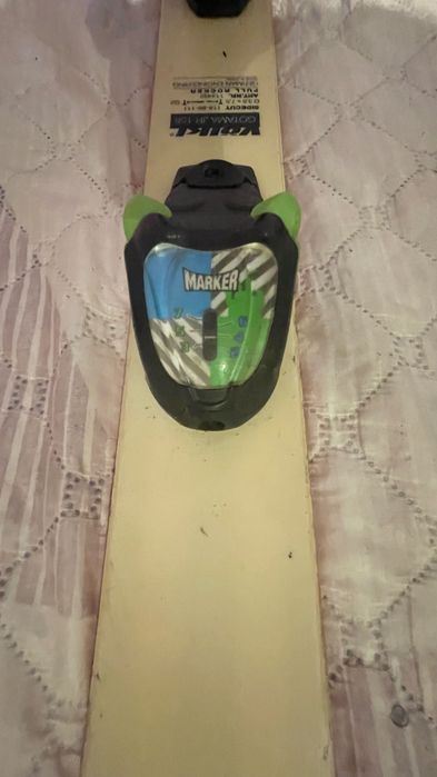 Продавам ски Volki Gotama jr 158см