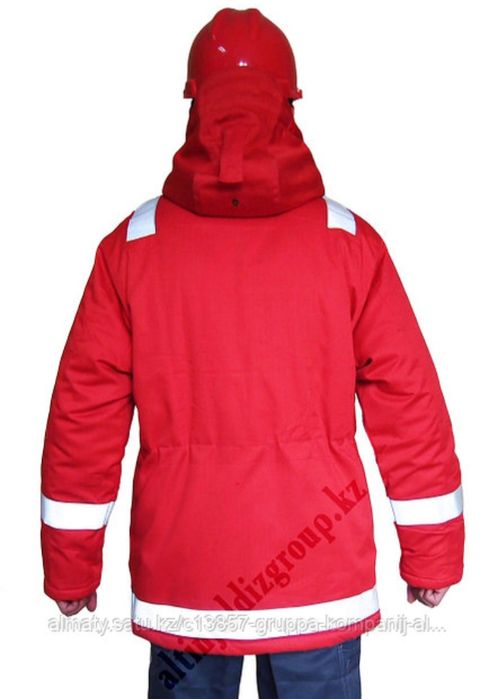 Зимний комбинезон и куртка