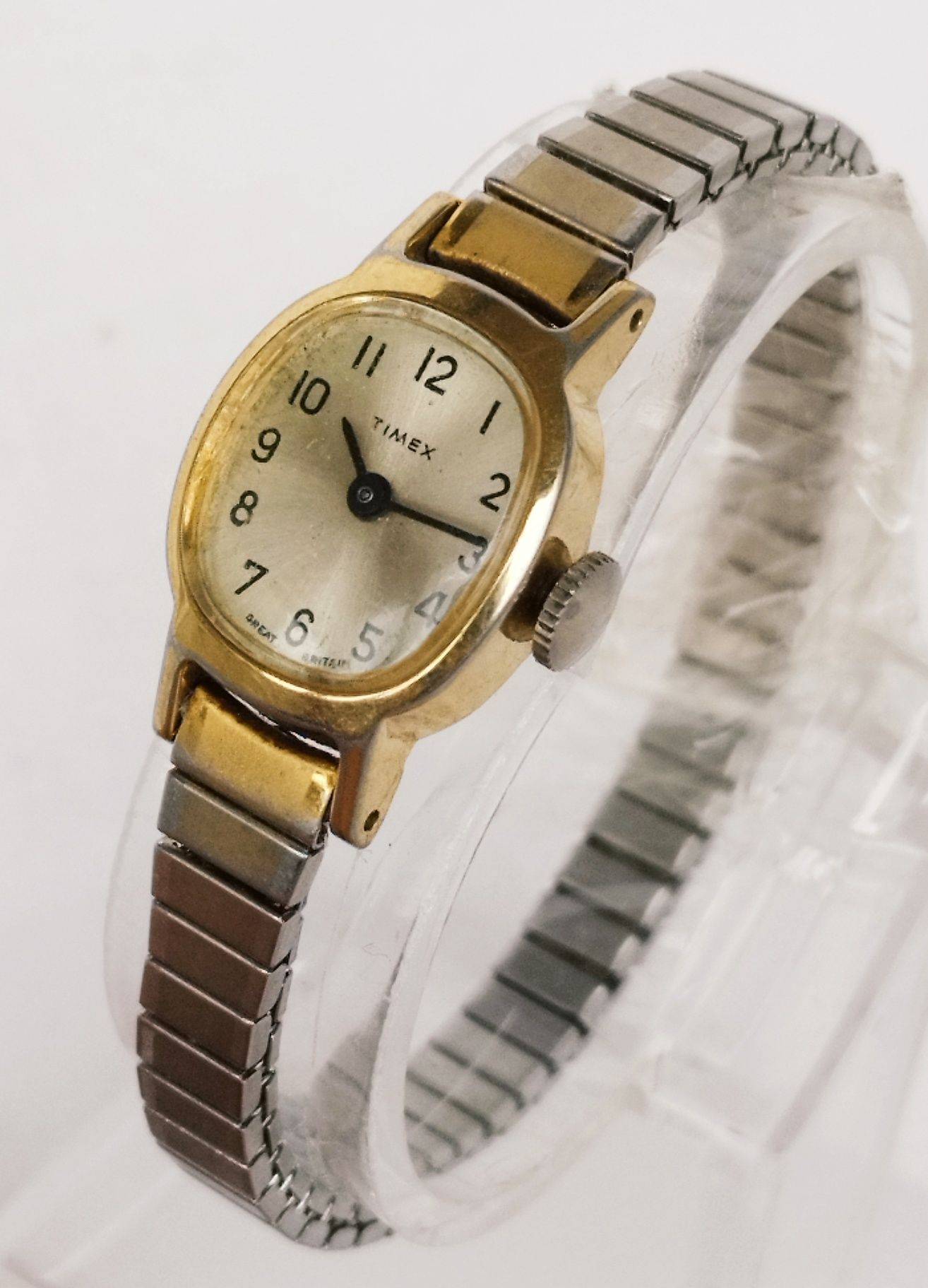 Ceas de damă vintage Timex mecanic, anii 1950, din otel inoxidabil.