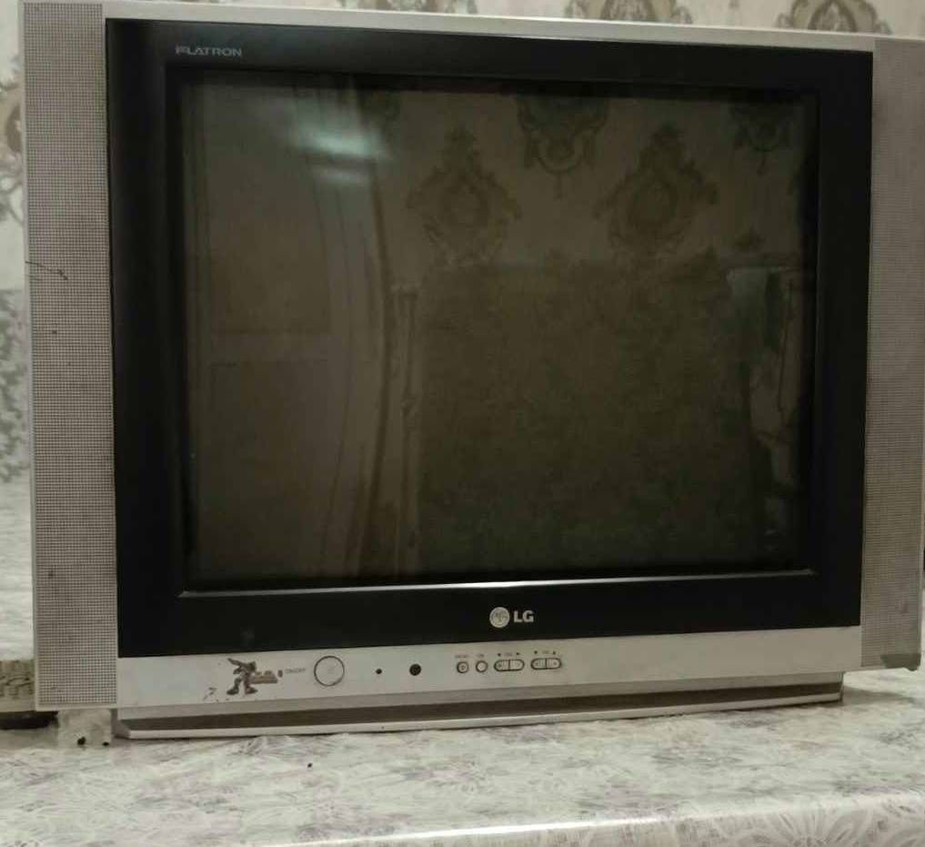 Olg televizori ekrani yaxshi.