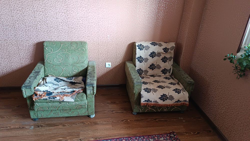 Кресла для гостиной