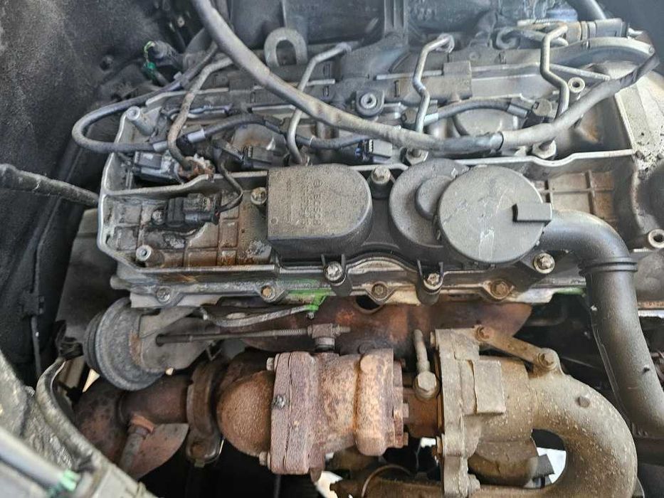 Dezmembrez Mercedes Sprinter an 2008 150CP biturbo cod 646.986