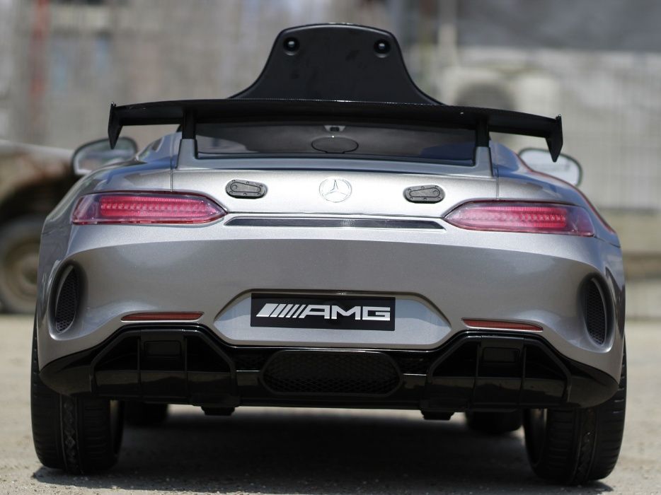 Masinuta electrica pentru copii Mercedes GT-R AMG #Silver