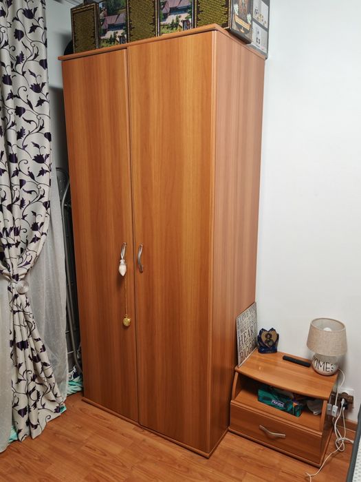 Set mobila de dormitor + saltea