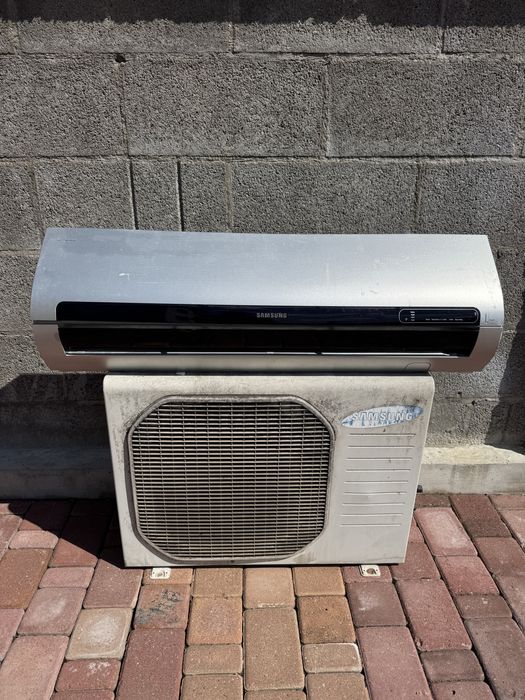 Aparate aer conditionat 12000 btu cu freon stare perfecta