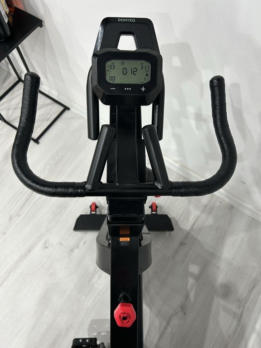 bicicleta fitness/spinning domyos biking 500 + cadou