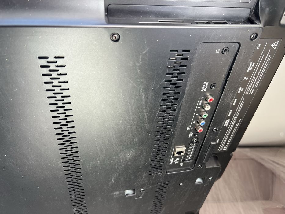 Смарт телевизор Philips 46PFL9705H/12