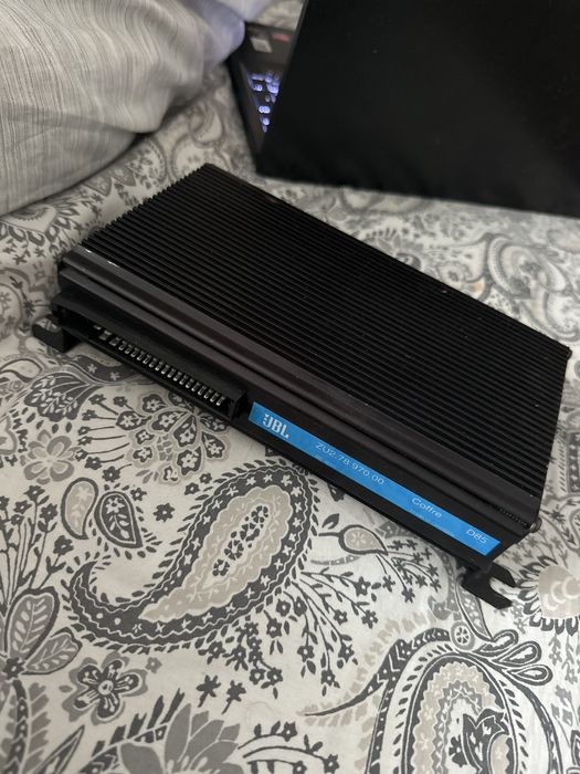 Amplificator JBL Coffre D85