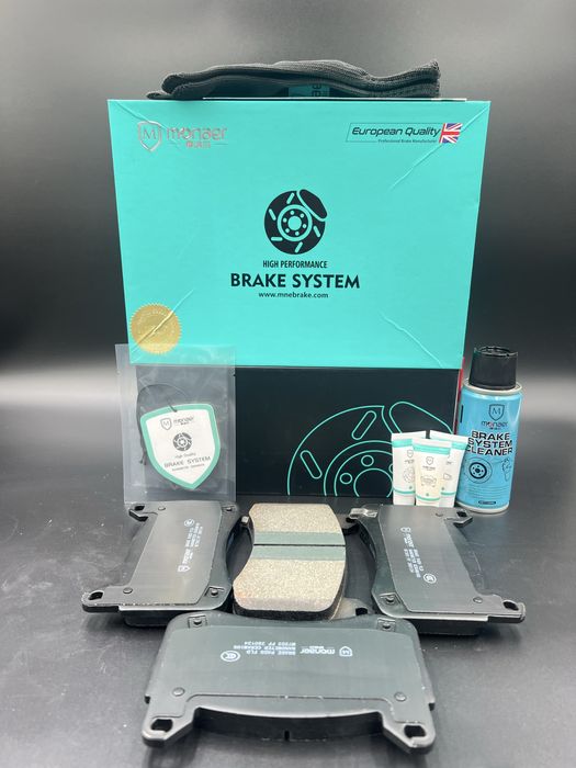 Тормозные колодки передий TESLA 3 MONAER-NANO