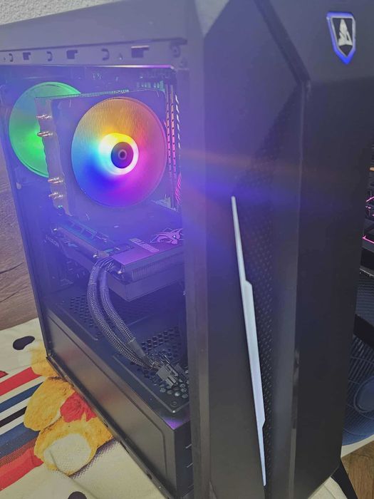 PC Gaming Ryzen 5600x, Rx ASUS 6600XT 8gb, 16gb ram 250-400fps cs 2