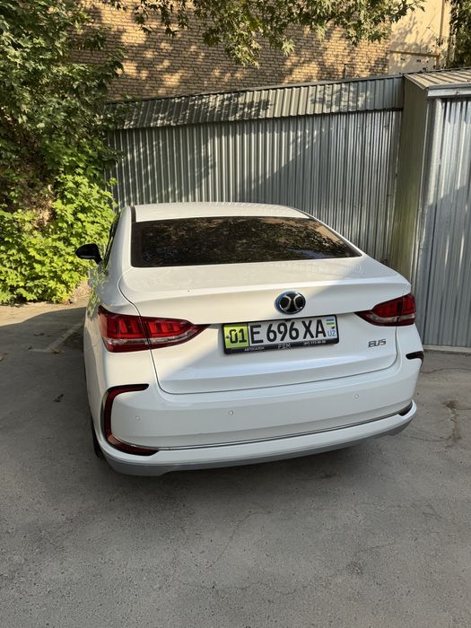 Продается Baic EU5