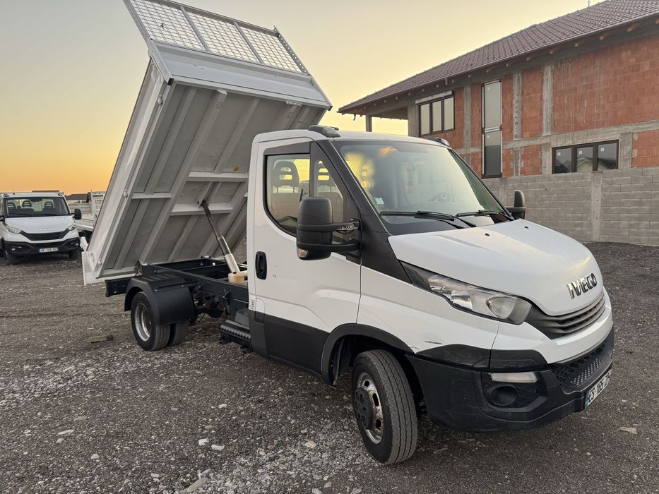 Iveco basculabil pe spate