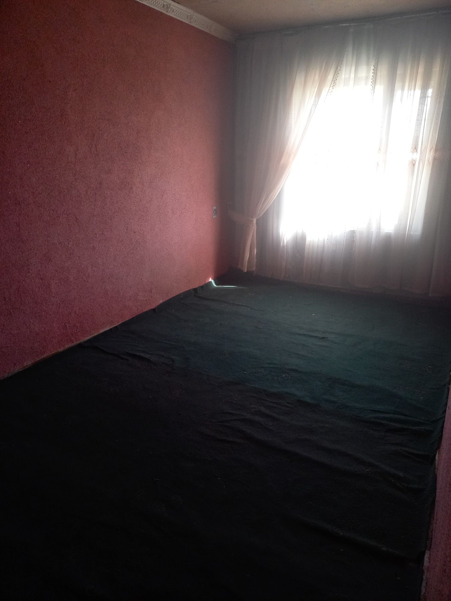 Dacha sotiladi naryini kelishamiz