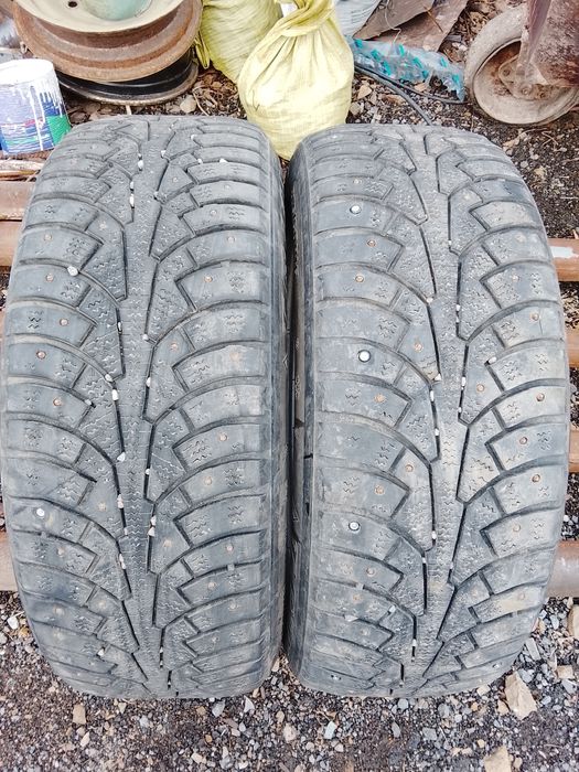 Продам шины в отличном состоянии.