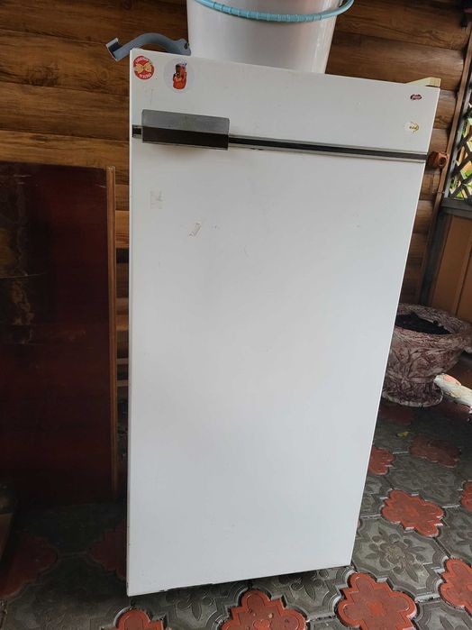 Холодильник  б/у