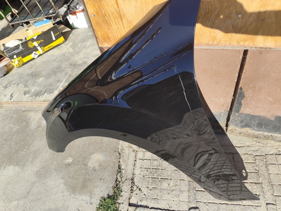 Ляв калник Mercedes ML W164/Мерцедес Мл В164