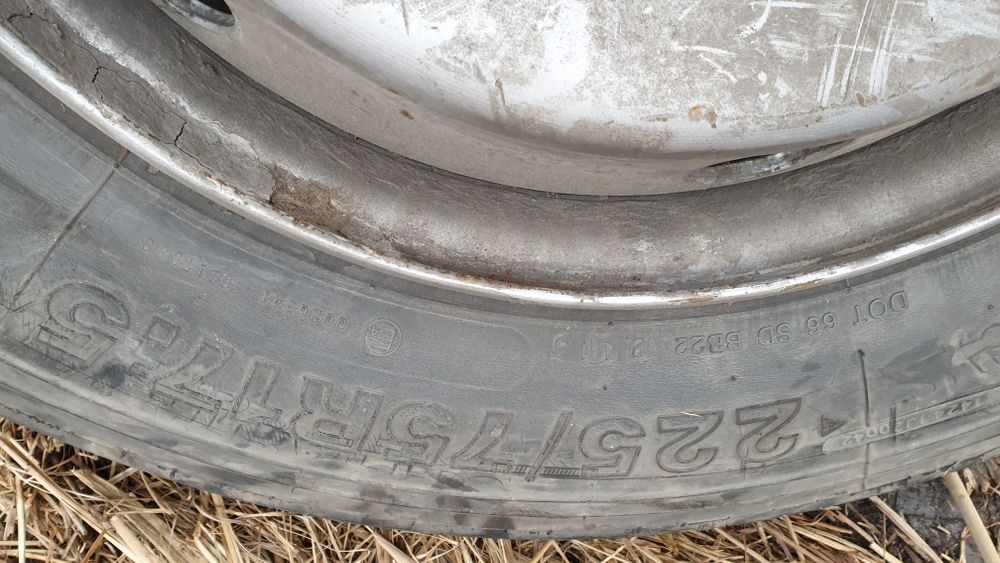 Джанта с гума 225 75 17.5 сайрън