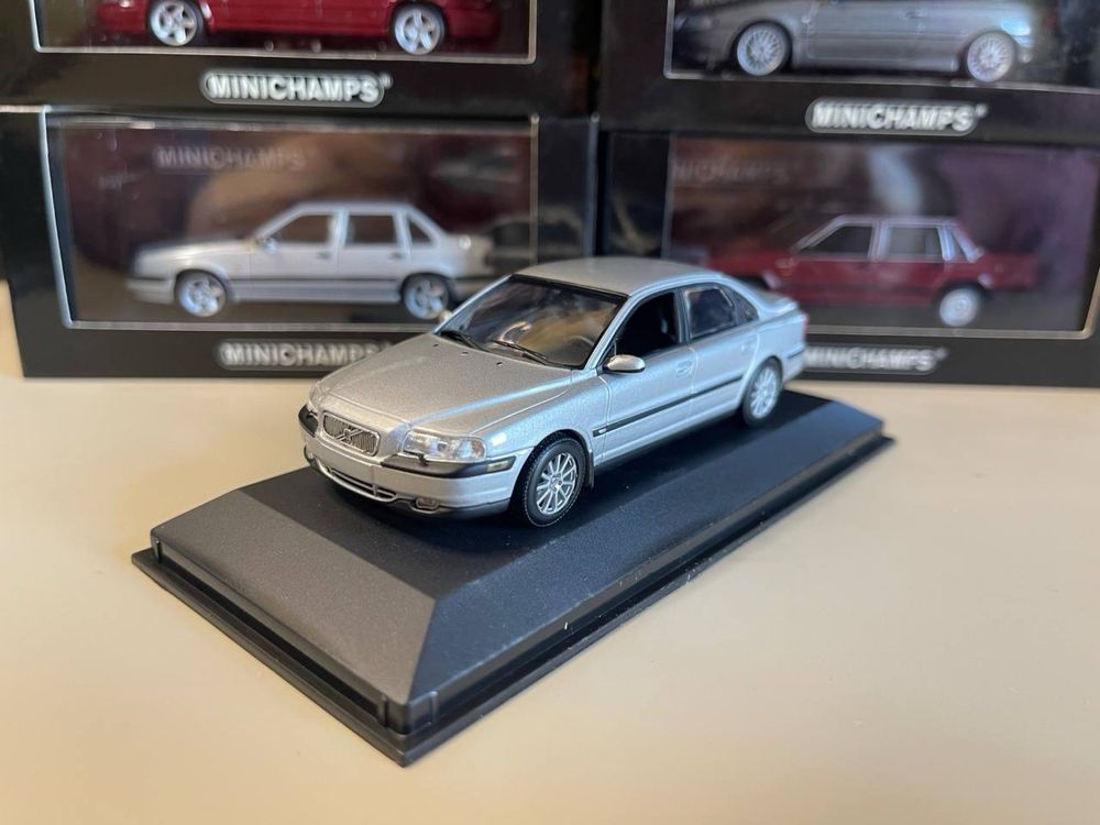 Macheta Volvo S80 1:43 Minichamps