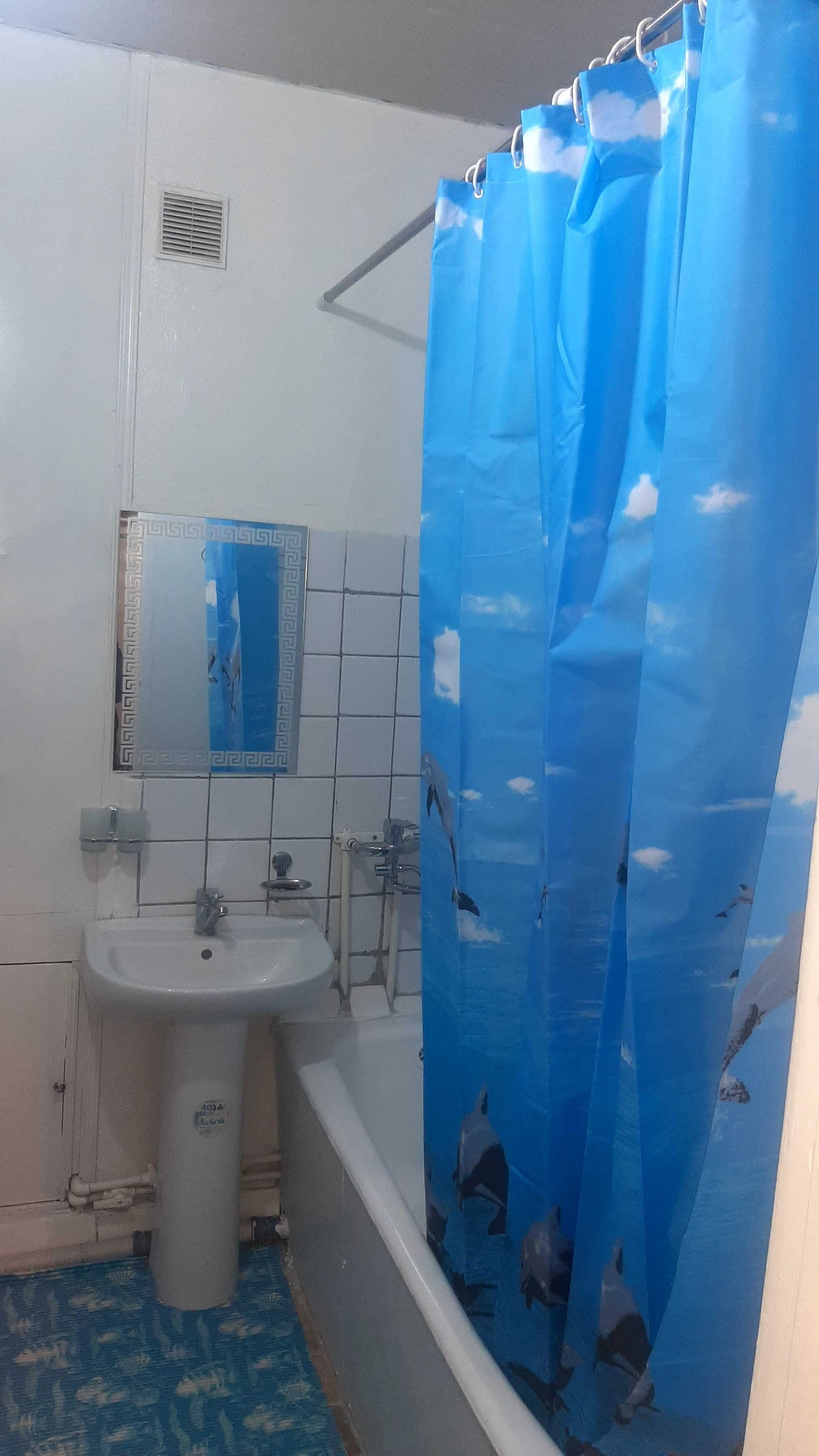 Arenda 3 xonali oilaga beriladi. Кадышева базар (Kadishva). Дворец