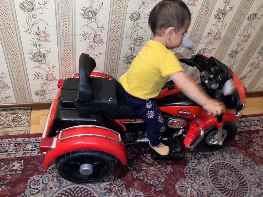 детский мотоцикл электромобиль