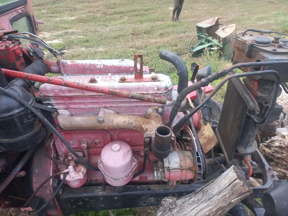 Tractor belarus 80