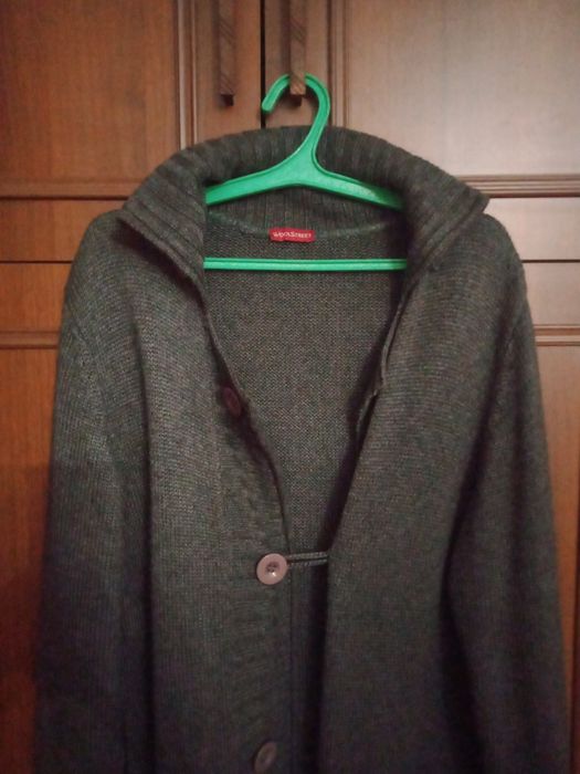 Продам кардиганы модные