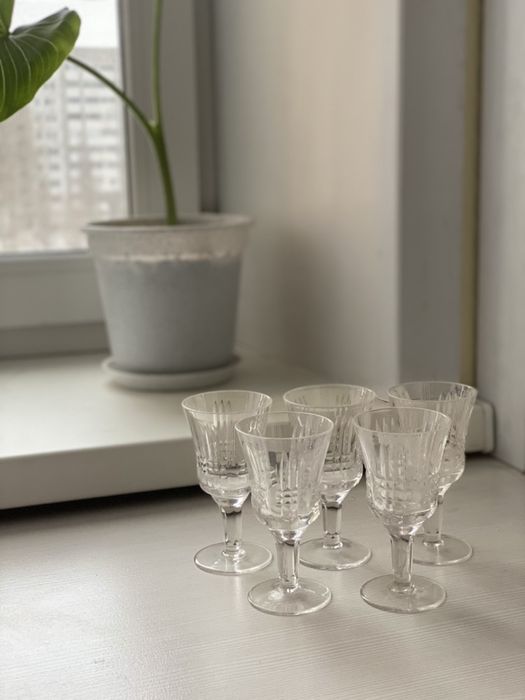 Продам хрустальные фужеры