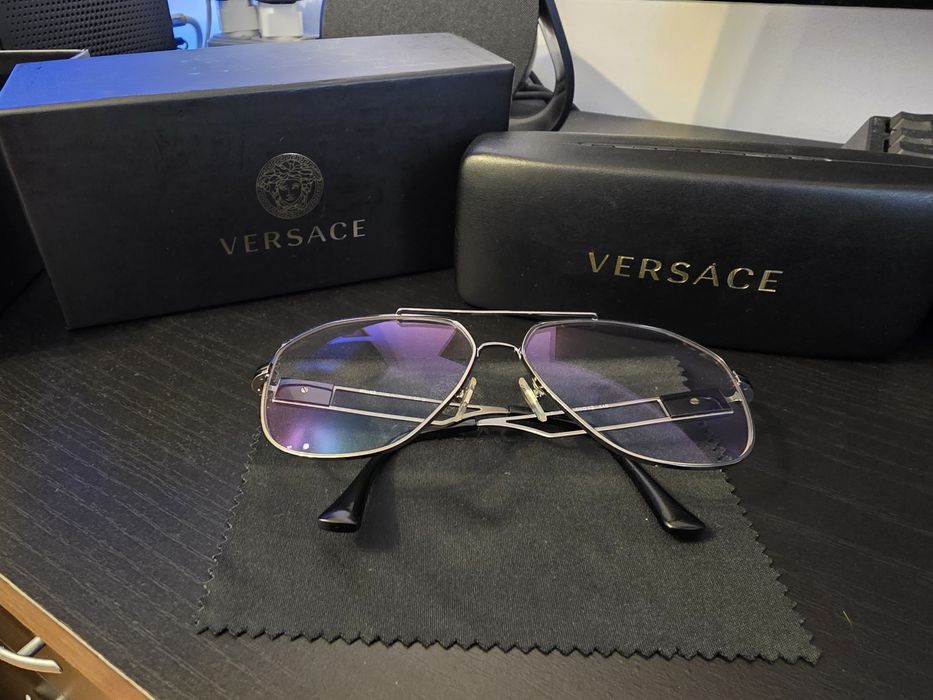 Rame Versace VE1287 1001
VE1287
1001