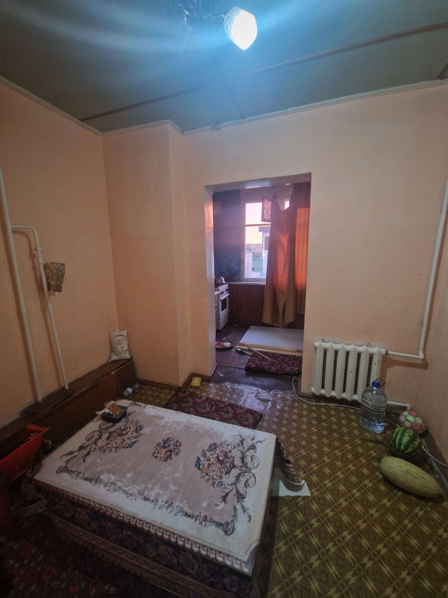 Срочна продаётся 3 комнатная квартира