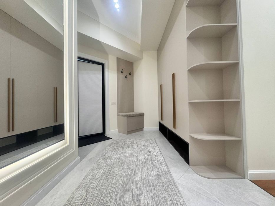 Новостройка Фергона Йули 3/7/10 83м2 с ремонтом