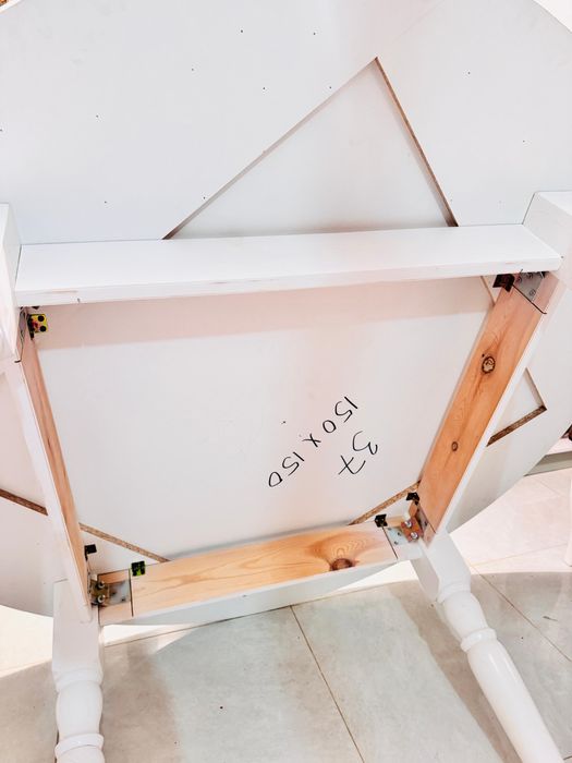 Стул , стулья в кухню