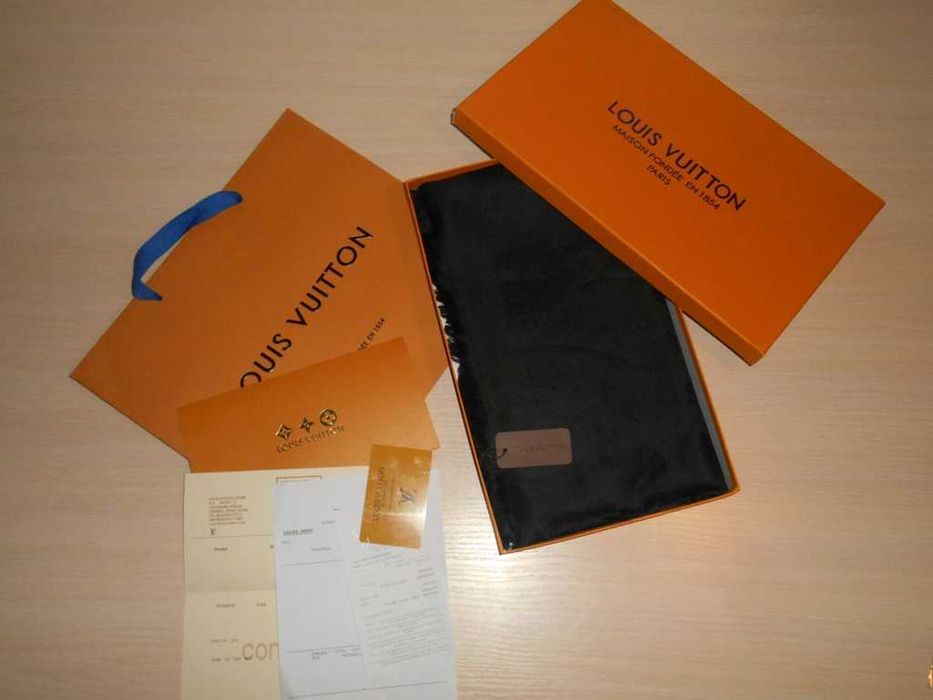 Eșarfă pentru femei Louis Vuitton 01066