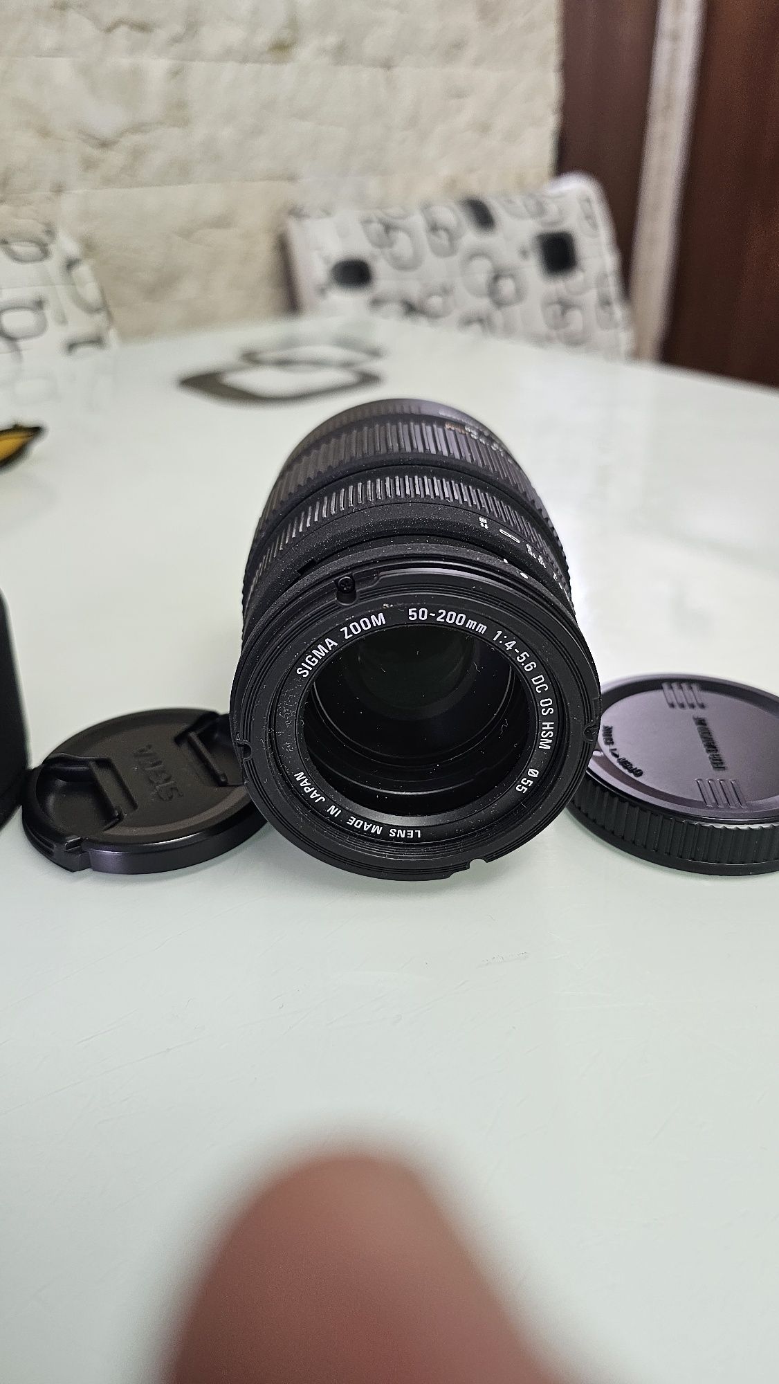 Obiectiv Sigma 55-200mm f/4-5.6 DC HSM -pentru Canon EF-S