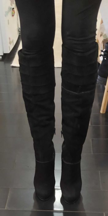 Cizme imblanite negre piele intoarsa,38