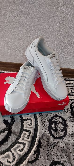 Adidaşi Puma marimea 40