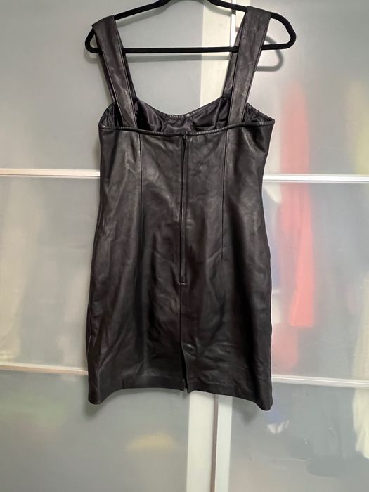 Rochie scurta din piele,ca si noua,marimea36-38